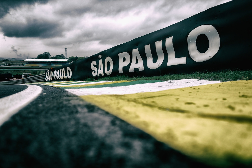 Brazilai: lenktynės San Paule bus rengiamos iki 2025 m.