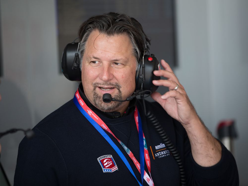 M. Andretti: derybos dėl „Sauber“ komandos įsigijimo nutrūko dėl „kontrolės klausimų“