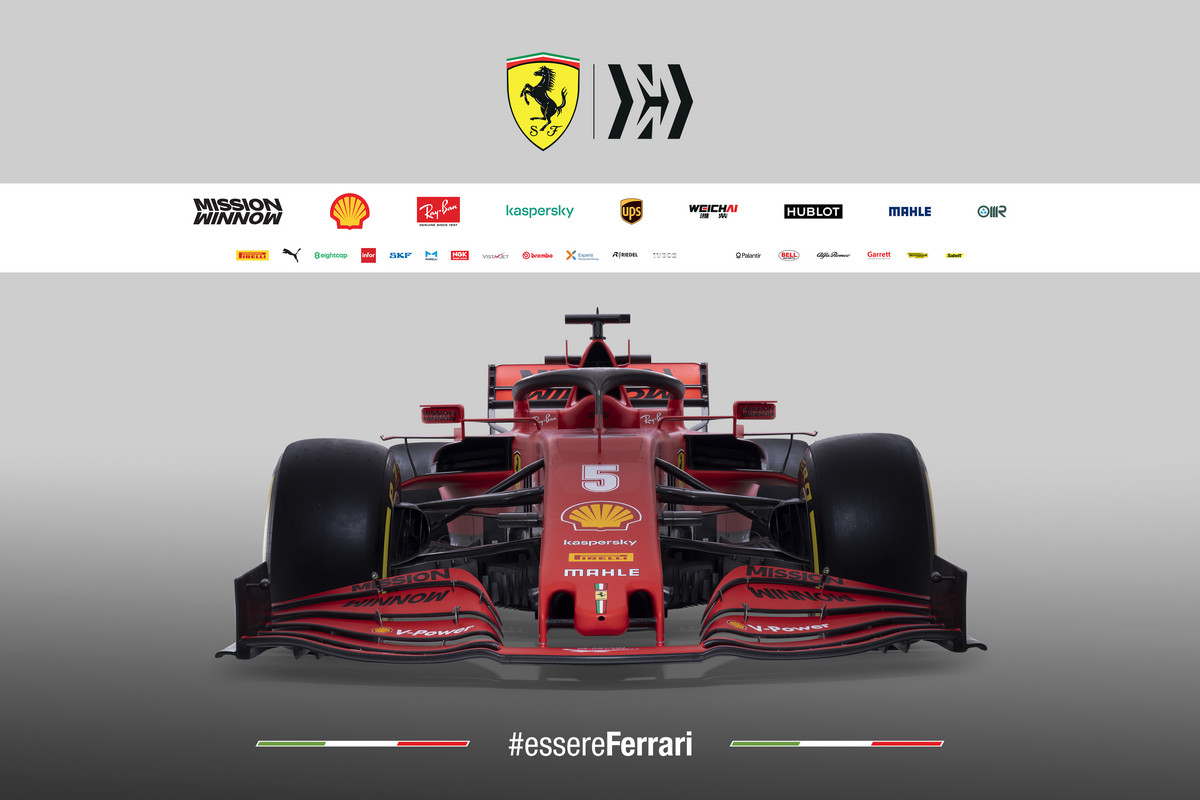 Italijoje oficialiai pristatytas „Ferrari SF1000“ bolidas