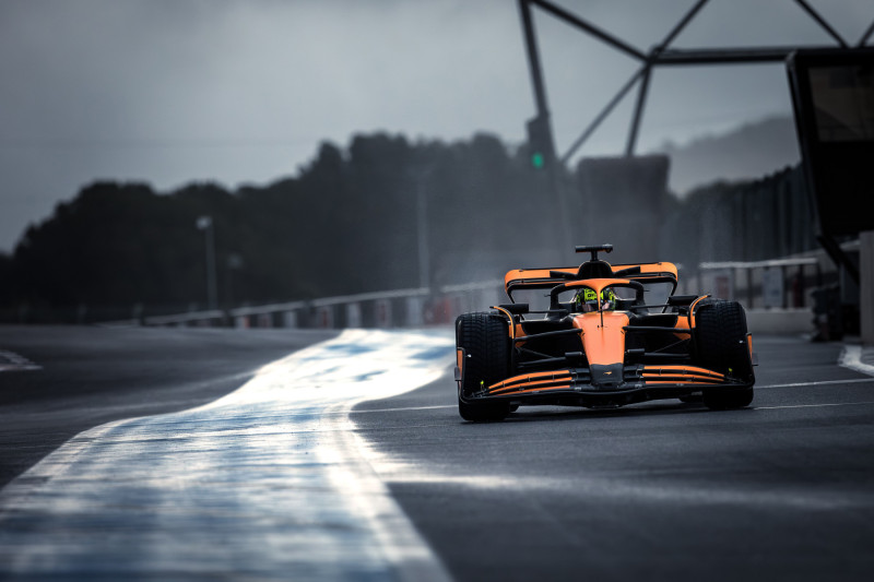 Australijos GP kvalifikacijoje triumfavo L. Norrisas ir „McLaren“